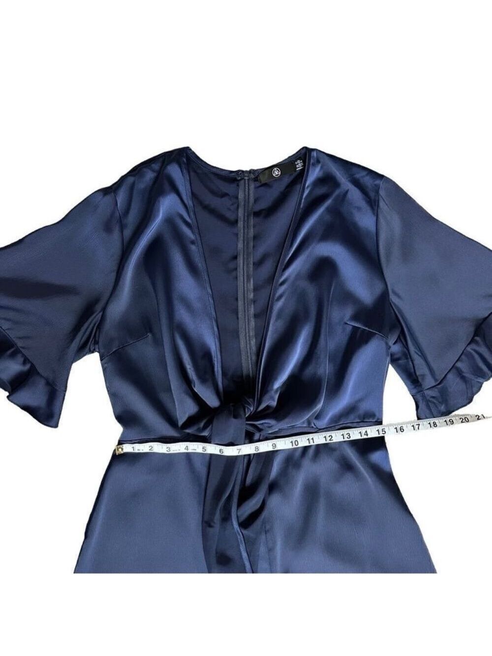 Missguided Tie Front Cutout Satin Navy Blue Shorts Romper Sz 8 - Picture 11 of 16